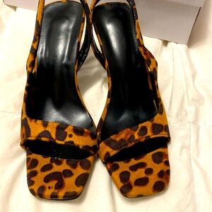 Leopard print sling back sandals